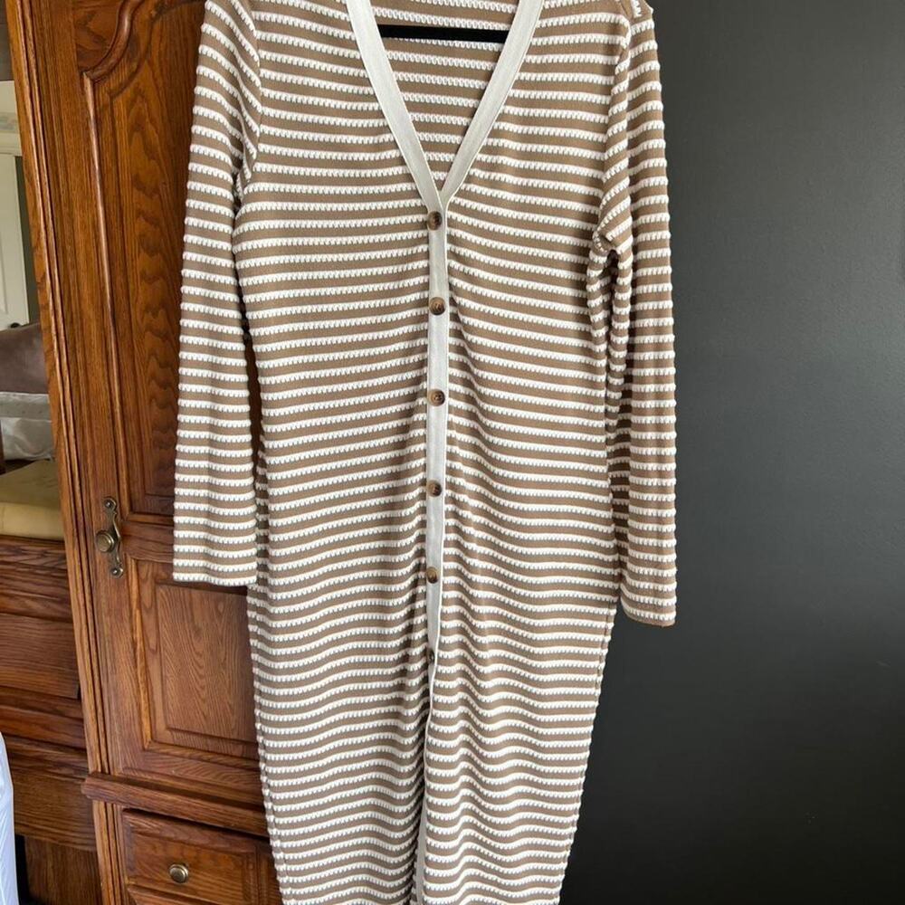 Beige and white striped knit dress‎ XL
